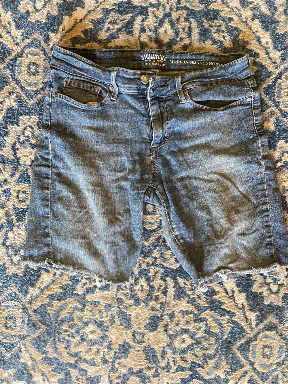 Signature by Levi Strauss Blue Modern Skinny Shorts